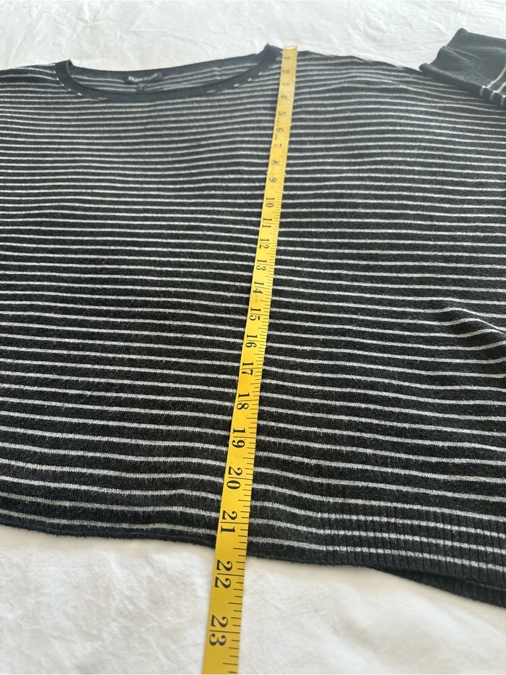 Eileen Fisher black and white Striped Knit Top, size large - Picture 8 of 11